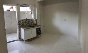 Imagem 2: Alugo Casa com Garagem no Bairro Santa Mônica - Colatina