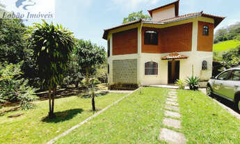 Imagem: Aconchegante casa próxima a cachoeira de