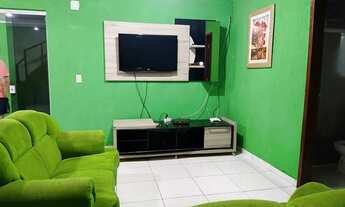 Imagem 4: Casa com piscina na praia