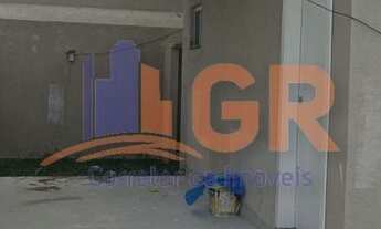 Imagem 6: Sobrado para Venda em Curitiba, Uberaba, 3 dormitórios, 1 suíte, 3 banheiros, 2 vagas