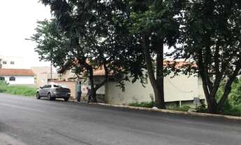 Imagem 2: Casa com 3 dormitórios, 434 m² - venda por R$ 695.000,00 ou aluguel por R$ 3.300,00/mês