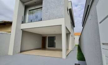 Imagem 2: Sobrado para venda tem 175 metros quadrados com 3 quartos em Jardim Atlântico - Goiânia