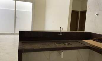 Imagem 5: Casa de Alto Padrão em Condomínio Moderno na Área Central de Petrolina