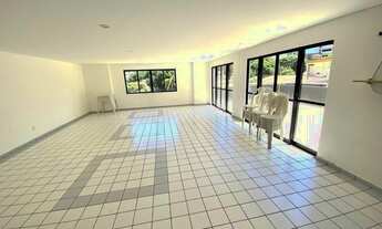 Imagem 3: Excelente Apartamento em Petrópolis (56 m², 2/4, andar alto, Cond. Alto do Juruá