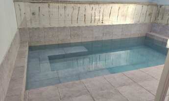 Imagem 7: Casa em rua fechada com porteiro