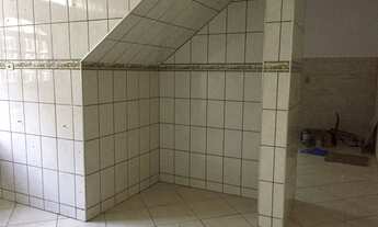 Imagem 2: Sobrado para aluguel e venda tem 200 metros quadrados com 3 quartos em San Diego - Caieira