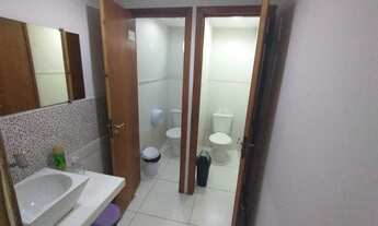 Imagem 4: Imóvel Comercial para Venda em Salvador, Imbuí, 3 dormitórios, 1 suíte, 6 banheiros