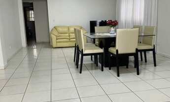 Imagem 2: Casa para venda possui 245 metros quadrados com 3 quartos em Loteamento Celina Park - Goiâ