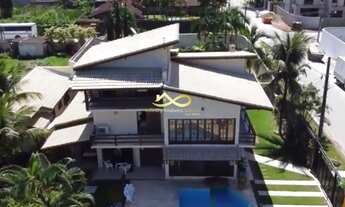 Imagem: Casa com 05 dormitórios a 500 metros da