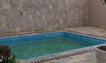 Imagem: Excelente casa com piscina, 115m2 de área