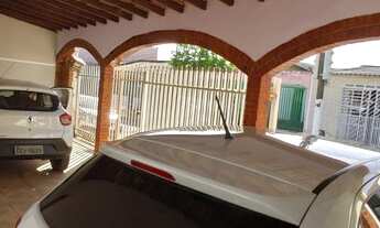 Imagem: Casa disponível no início do parque Cuiabá