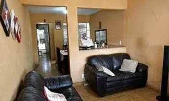 Imagem 3: Casa para aluguel e venda com 250 metros quadrados com 3 quartos