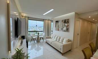 Imagem 6: Apartamento super luxuoso com 3 quartos, varanda, piso porcelanato, móveis planejados, ele