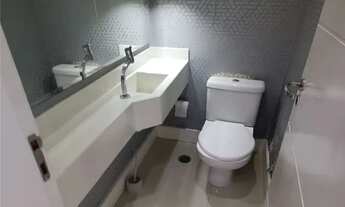 Imagem 6: Apartamento em localização privilegiada na Ponta da Praia, com 3 dormitórios, uma suíte e