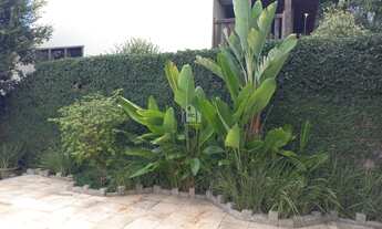 Imagem 2: Uma casa completa, em um condominio que dispensa comentários na Região Oceanica