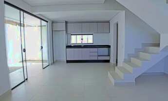 Imagem 2: Aluguel de casa 3 dormitórios com garagem em Florianópolis bairro Rio Tavares