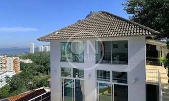 Imagem 4: SÃO CONRADO Casa com 4 dormitórios