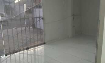 Imagem: Aluga-se casa na rua Diogo Velho