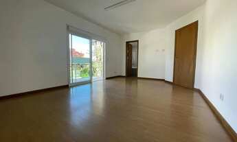 Imagem 7: Sobrado à venda bairro Água Verde 3 dormitórios sendo 1 suíte