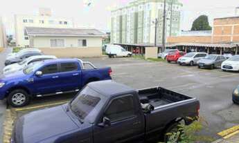 Imagem 2: Apartamento com 02 dormitórios para locação no bairro Capão Raso - Curitiba/PR