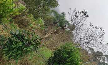 Imagem 2: Vende-se ou troca terreno com casa