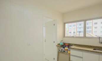 Imagem 11: Apartamento para venda possui 70 metros quadrados com 2 quartos em Laranjeiras - Rio de Ja