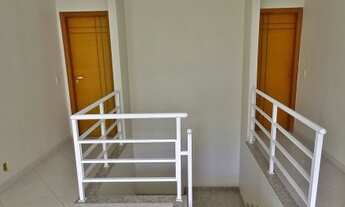 Imagem 7: Casa de condomínio para venda possui 329 metros quadrados com 4 quartos