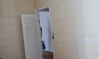 Imagem 7: Apartamento para aluguel possui 65 metros quadrados com 2 quartos em Botafogo - Rio de Jan