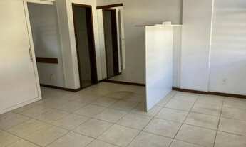 Imagem 7: Sal Comercial 39 m², armários, nascente, garagem coberta