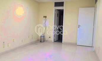 Imagem 7: Centro Galpão / depósito com venda por R$750.000