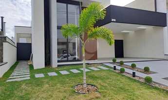 Imagem 2: Casa à venda com 3 quartos, sendo 1 suíte, no condomínio Residencial Solaris Haras Ingá Mi