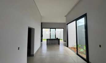 Imagem 2: Casa disponível para venda no bairro Grand Ville em Uberlândia MG