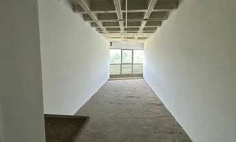 Imagem 6: ALFA CORPORATE SÃO CRISTÓVÃO. AMPLA SALA COMERCIAL 1ª LOCAÇÃO COM 33,00 M2