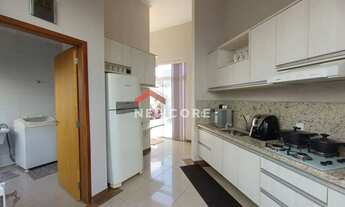 Imagem 7: Casa de condomínio em Rua Doutor Clemente Ferreira - Jardim Marivan - Araraquara/SP