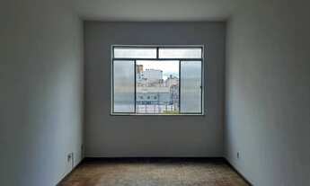 Imagem: 3 quartos com vaga no Centro para locação