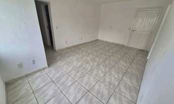 Imagem 3: Imóvel para venda com 60 metros quadrados com 2 quartos em Centro - Criciúma - SC