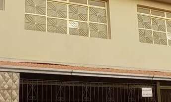 Imagem: Aluga-se Casa Ampla com 3 Quartos (1 Suíte)