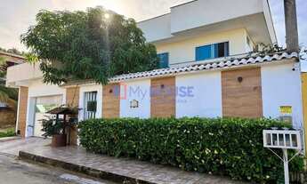 Imagem 4: Casa Alto Padrão com Suíte Master, Varandas, Piscina, Gourmet Completo e Parque Privativo