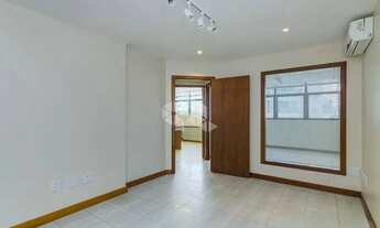 Imagem 7: Excelente sala comercial com 67m2 com vaga de garagem escriturada próxima a Av. Érico Verí