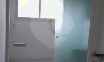 Imagem 2: Apartamento com 2 quartos à venda ou para locação em Jardim Tupanci - SP