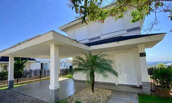 Imagem: Casa em condomínio fechado com 03 dormitórios