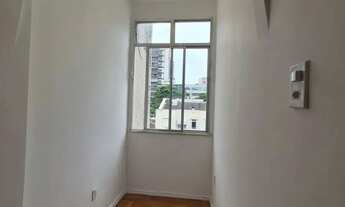 Imagem 5: Imóvel para aluguel tem 65 metros quadrados com 2 quartos em Leblon - Rio de Janeiro - RJ
