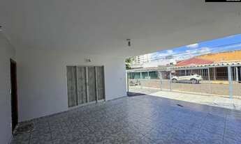 Imagem 6: Casa no Setor Coimbra, 3 Quartos Amplos (sendo 1 Suíte), 2 Salas, 5 Vagas, Lote 375 m², Ót