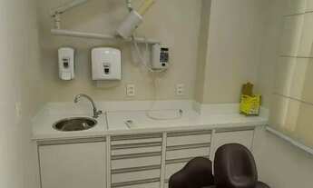 Imagem 3: Consultório para venda possui 60 m² no Centro do Rio de Janeiro - RJ