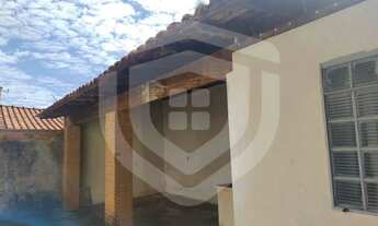 Imagem 7: CASA ISAURA PITTA GARMS 2 QUARTOS 1 SALAS 5 VAGAS