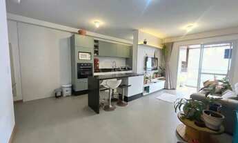 Imagem 4: Apartamento para Venda em Florianópolis, Córrego Grande, 2 dormitórios, 1 suíte, 2 banheir