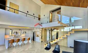 Imagem: Casa de condomínio em Estrada Municipal