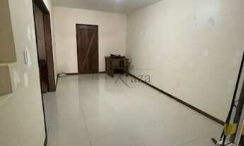 Imagem 2: Oportunidade - Casa Comercial ou Residencial com Edícula - Jardim Santa Maria - Jacareí