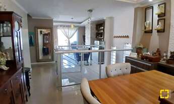 Imagem 2: Casa com 3 dormitórios sendo 1 suíte à venda no bairro Jardim Atlantico, Florianópolis SC