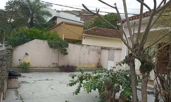 Imagem 3: Casa para venda tem 228 metros quadrados com 5 quartos em Vila Kosmos - Rio de Janeiro - R